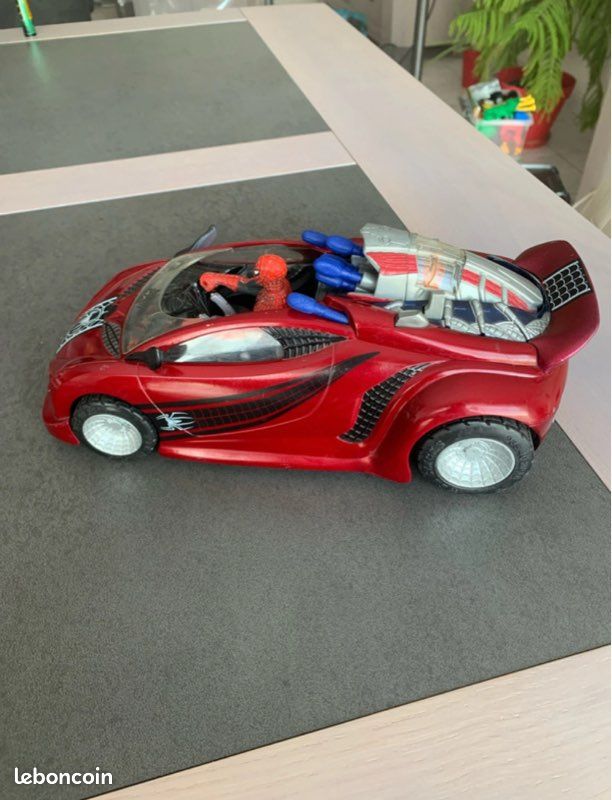 Voiture spider-man avec lance flèches (image 5)