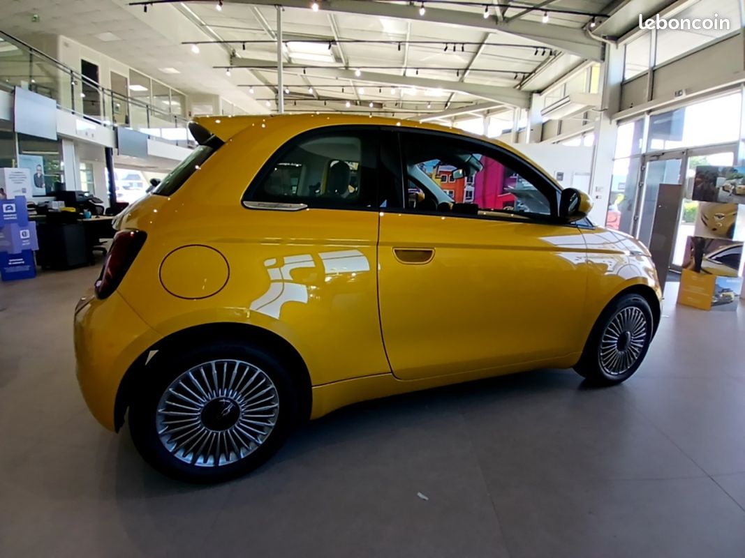 Fiat 500 (3) FireFly 1.0 Hybrid 12V 65ch Torino (image 4)