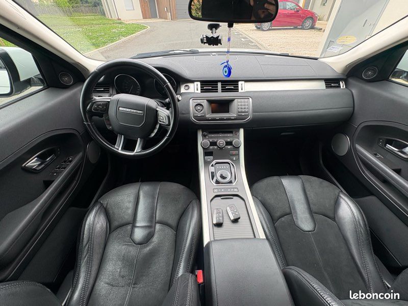 Range Rover Evoque (image 2)