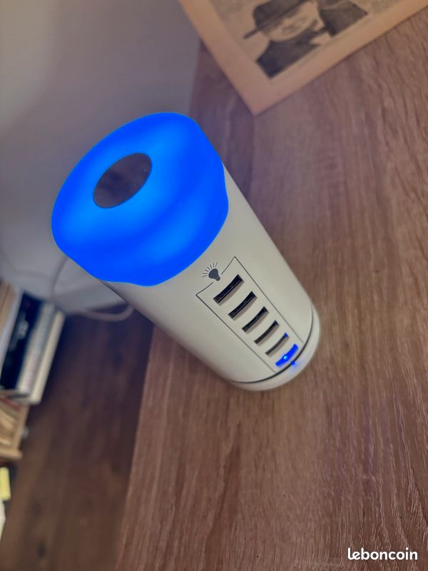 Station de recharge USB (image 1)