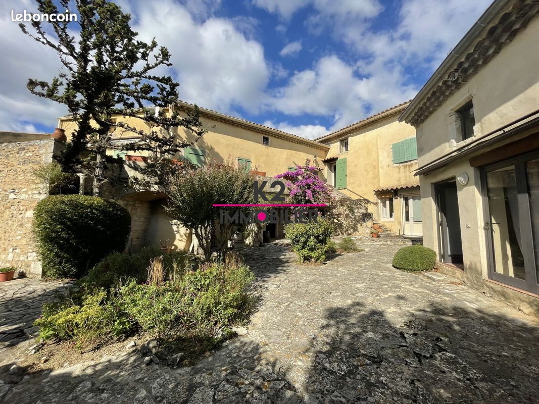 Maison 6 pièces 165 m² · à Allan · 165 m² · 380 000 €