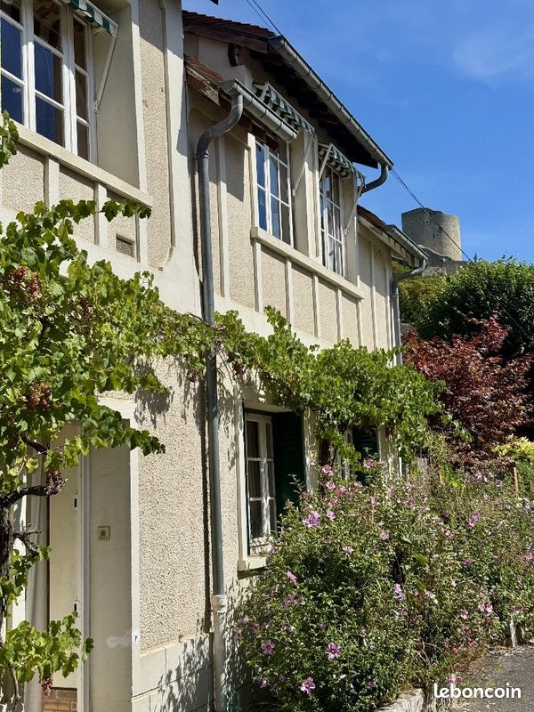 Maison 5 pièces 135 m² · à La Roche-Guyon · 135 m² · 350 000 €