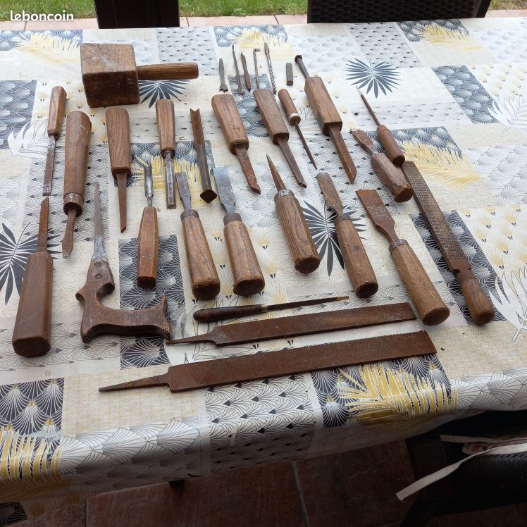 Outils de menuisier (image 1)