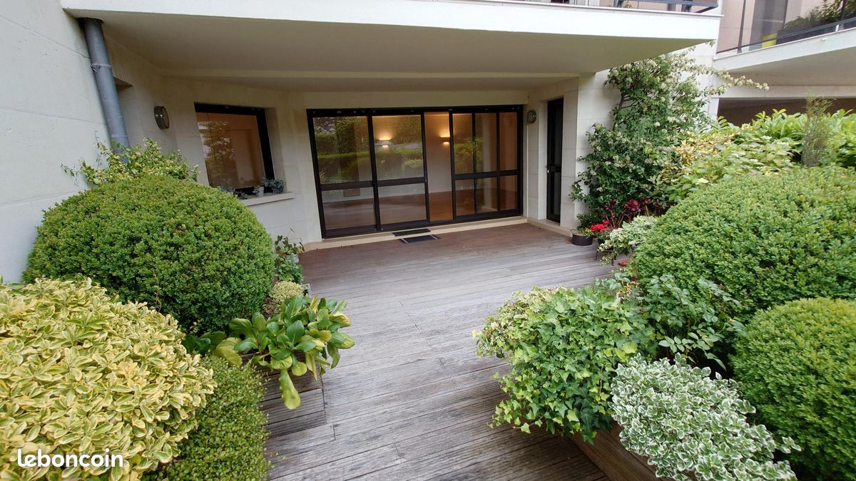 Appartement 5 pièces 151 m² · à Compiègne · 151 m² · 2 425 €/mois