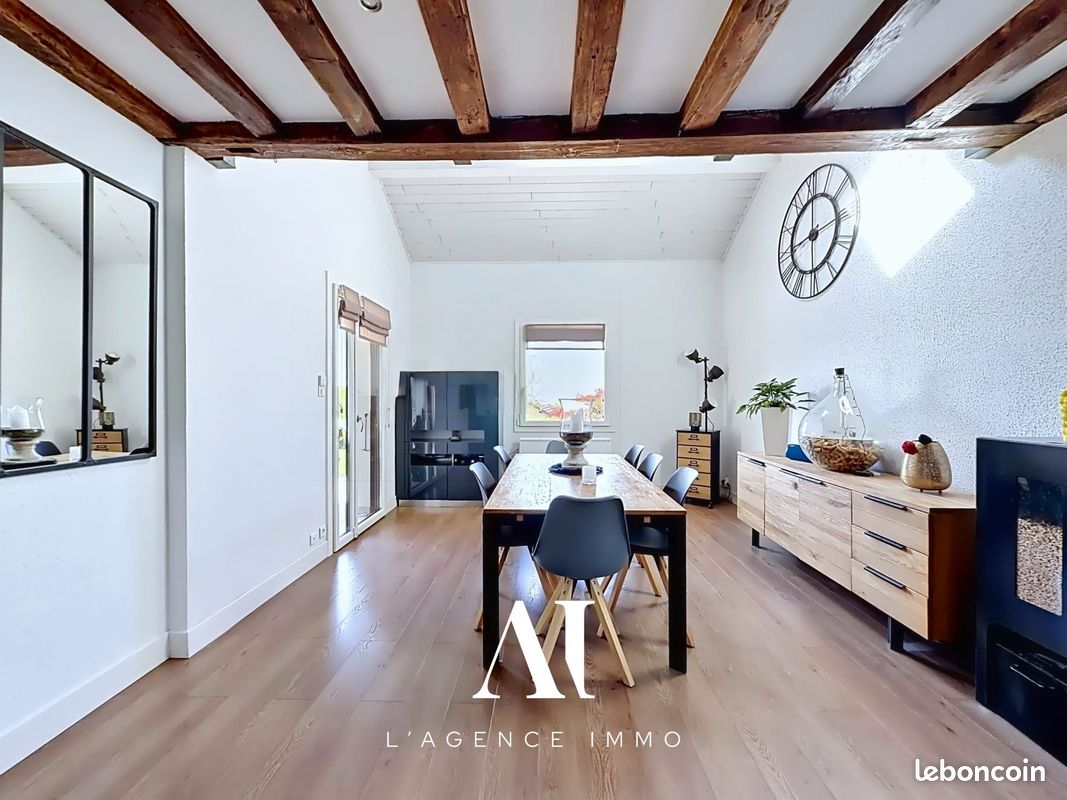 Villa 7 pièces 339 m² (image 10)