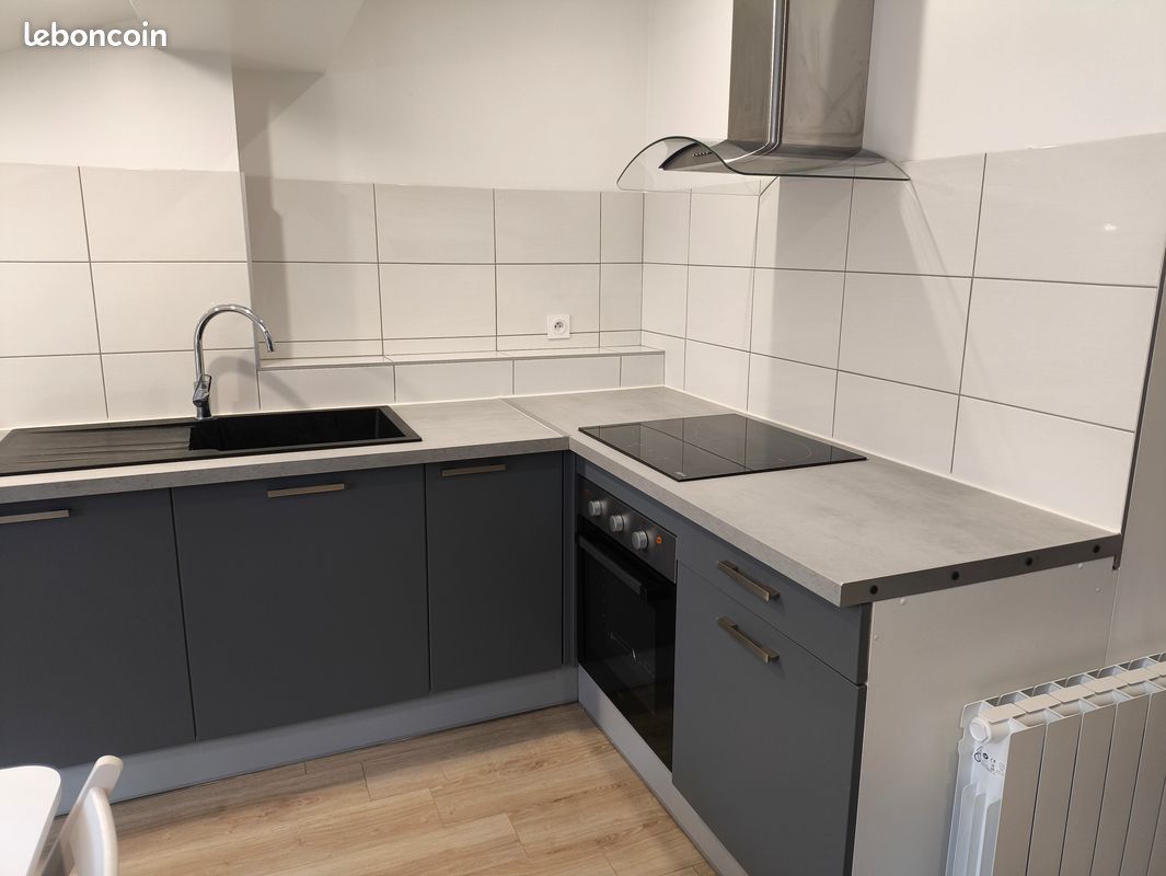 Appartement 1 pièce 22 m² · à Saint-Étienne · 22 m² · 370 €