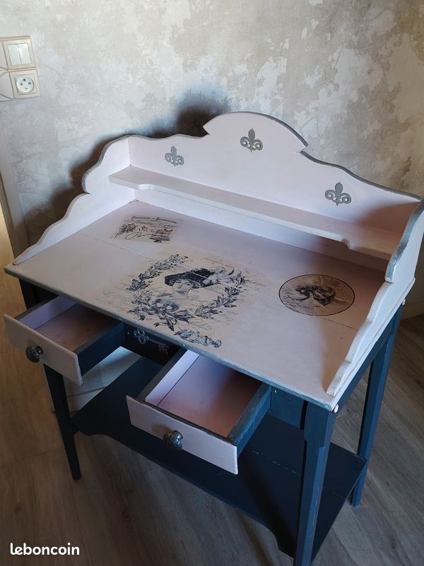 Meuble "bureau de Dame" (image 1)