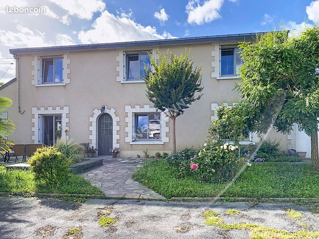 Maison 6 pièces 157 m² · à Avrillé · 157 m² · 661 500 €