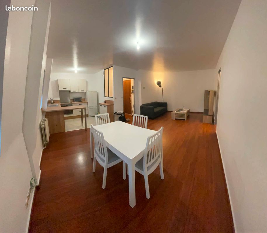 Appartement 2 pièces 49 m² · à Poitiers · 49 m² · 690 €