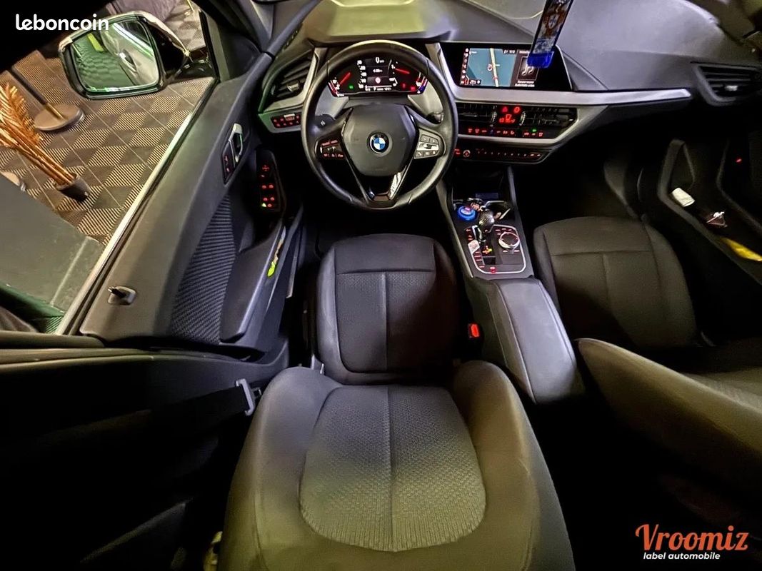 Bmw Serie 1 1.5 116 D 115 cv LOUNGE DKG-7 I CARPLAY - CAMERA DE RECUL (image 17)