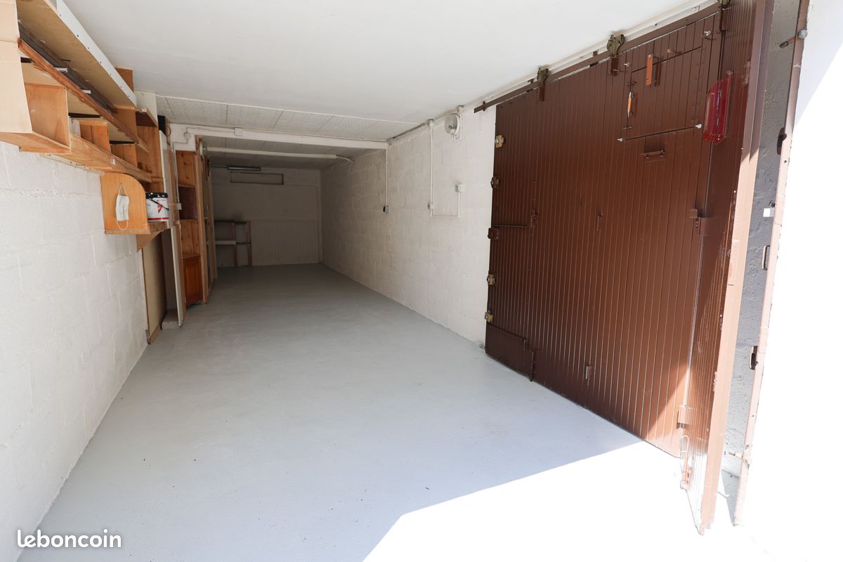 Parking 26 m² · à Perpignan · 26 m² · 23 980 €