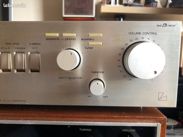 Ampli Intégré Sansui AU-X117 – Fonctionnel, Bon état, Petit Défaut