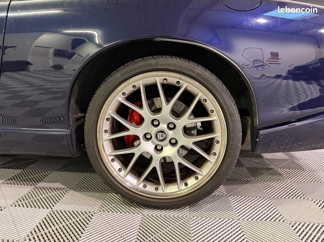 Jaguar xkr coupe 4.2 395ch s supercharged bva spirit of legend/ 1ere main/ historique complet (image 23)