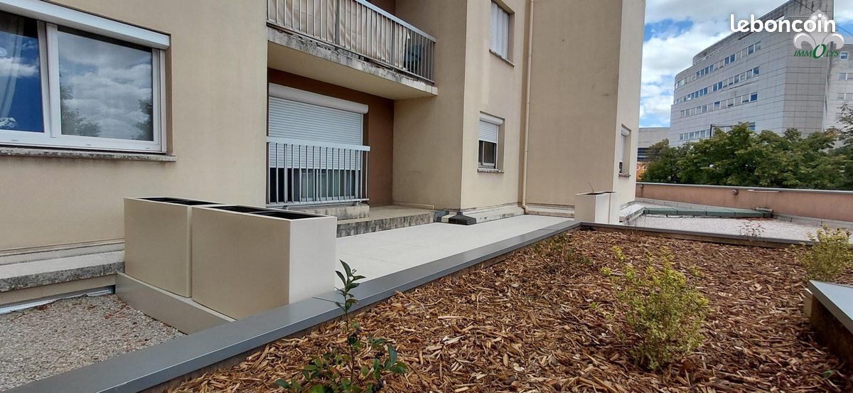 Appartement 4 pièces 80 m² · à Dijon · 80 m² · 1 010 €/mois