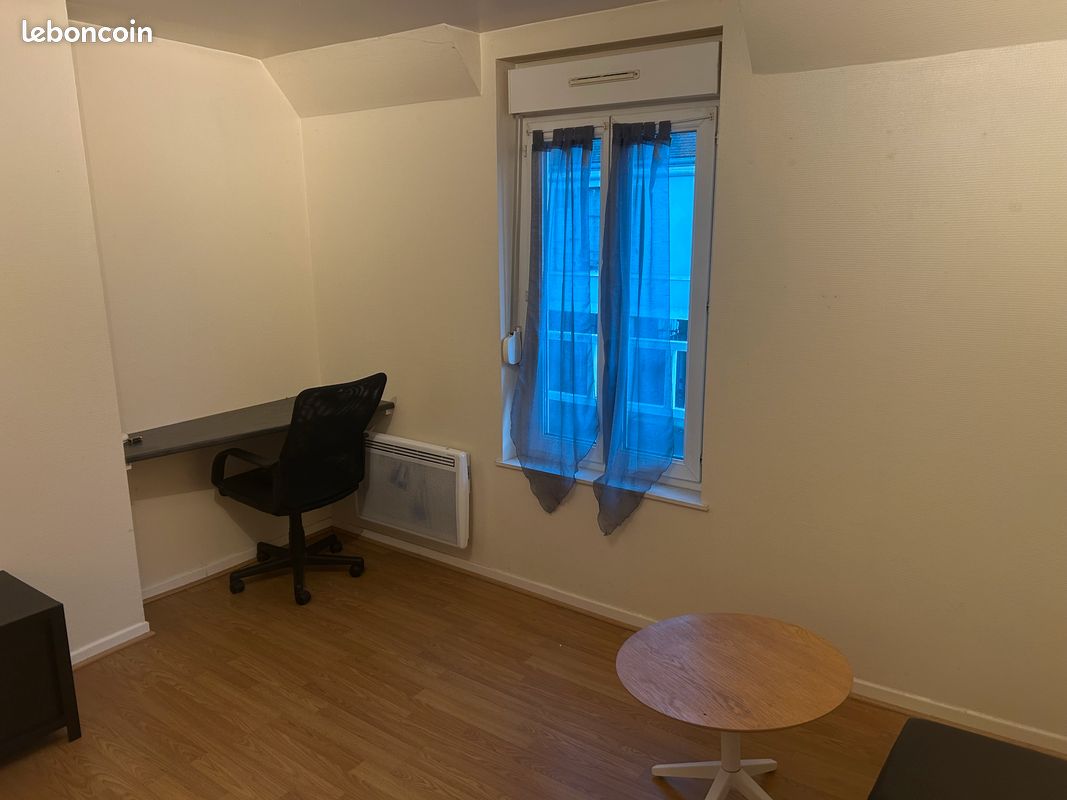 Appartement 1 pièce 22 m² · à Sainte-Savine · 22 m² · 360 €