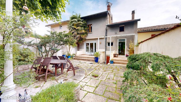 Maison de village 6 pièces 150 m²
