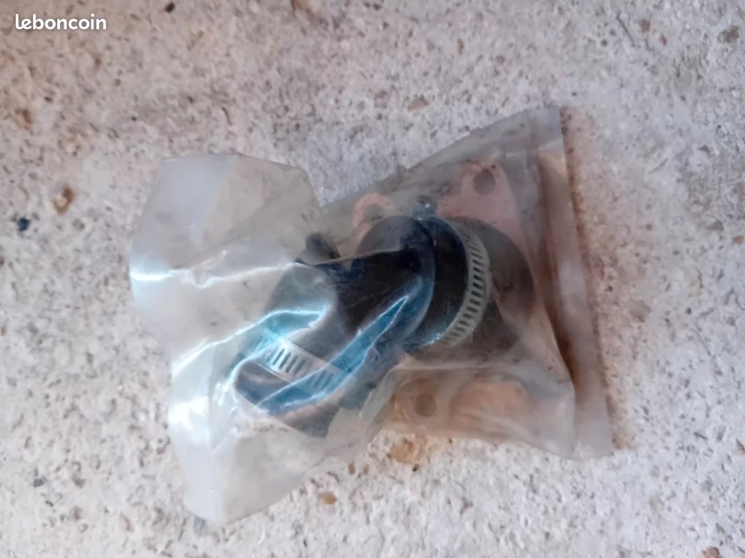 Pipe d'admission tant souple pour scooter (image 1)