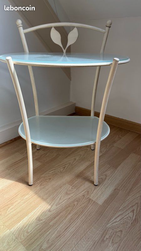 Table de chevet en vert et fer forgé (image 2)