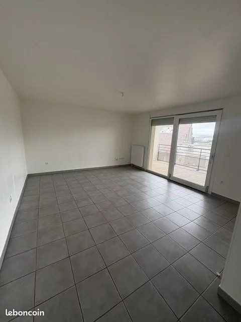 Appartement 4 pièces 80 m² · à Saint-Étienne · 80 m² · 607 €/mois