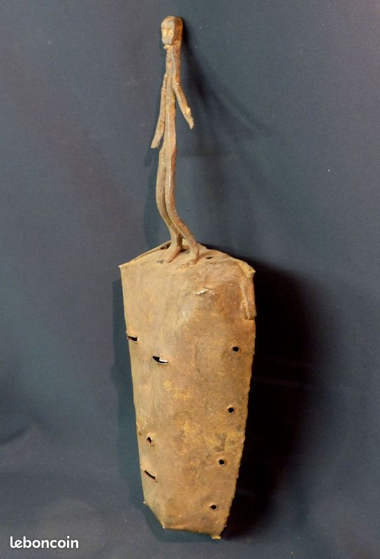 A Art Africain masque de forgeron Dogon Mali 45cm métal force brute primaire (image 5)