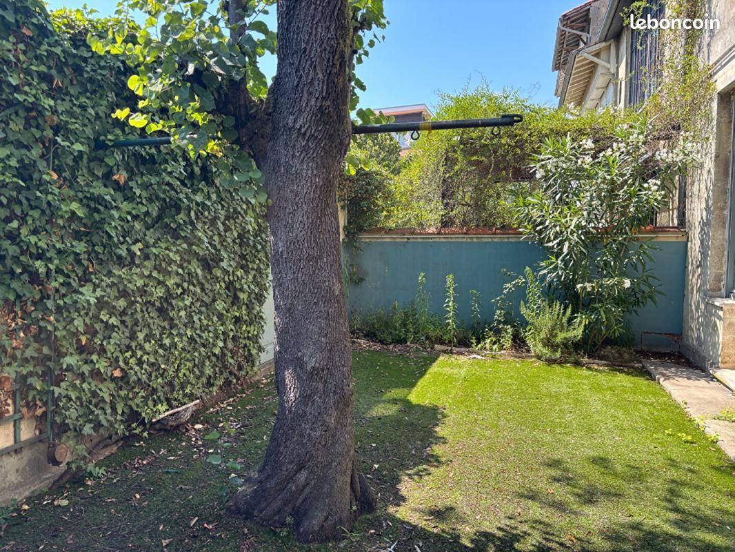 Maison 9 pièces 195 m² · à Bordeaux · 195 m² · 780 000 €