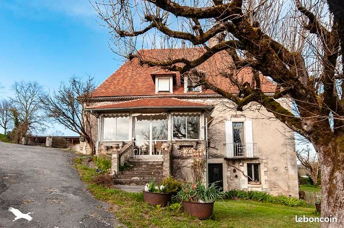 Maison 7 pièces 291 m²