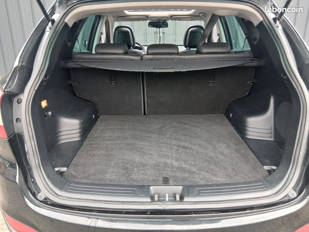 Hyundai ix35 1l7 crdi 115cv pack premium limited (image 9)
