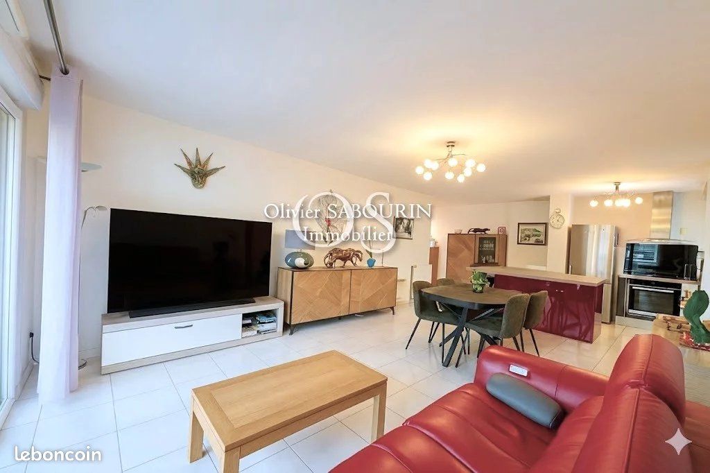 Appartement 3 pièces 79 m² · à Saint-Raphaël · 79 m² · 399 000 €