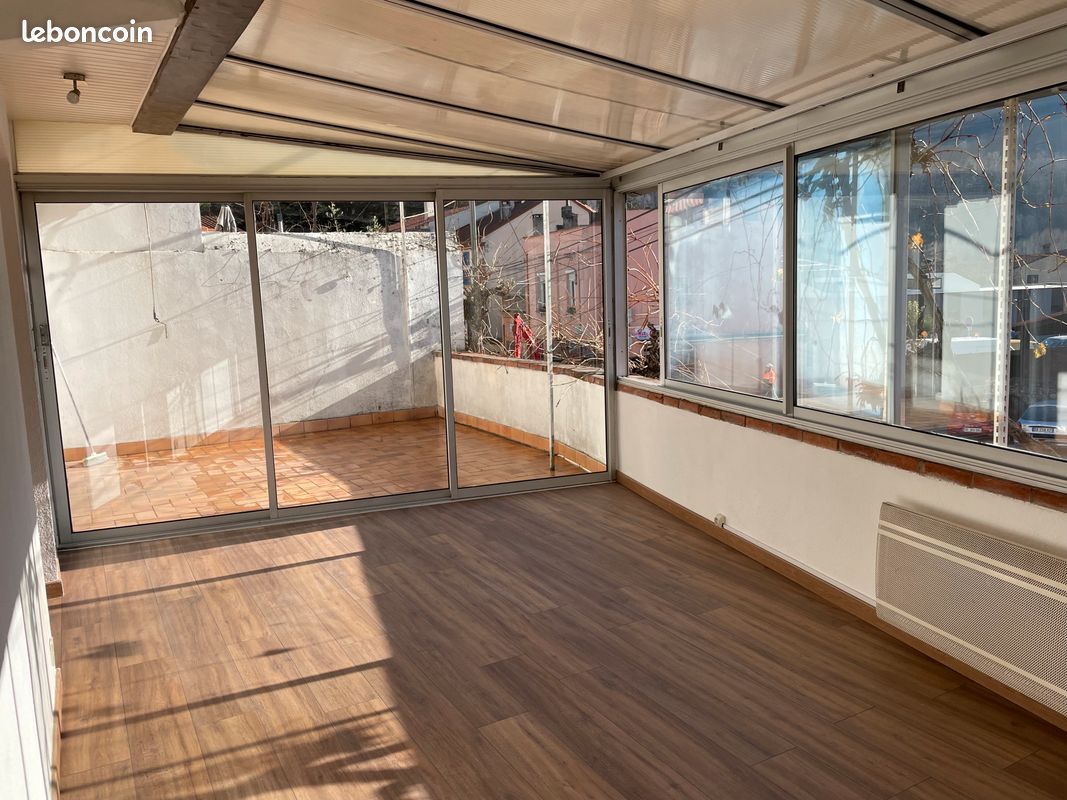 Appartement avec terrasse (image 1)