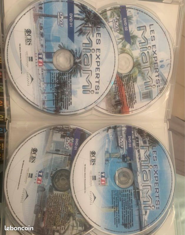 Coffret DVD LES EXPERTS MIAMI (image 3)
