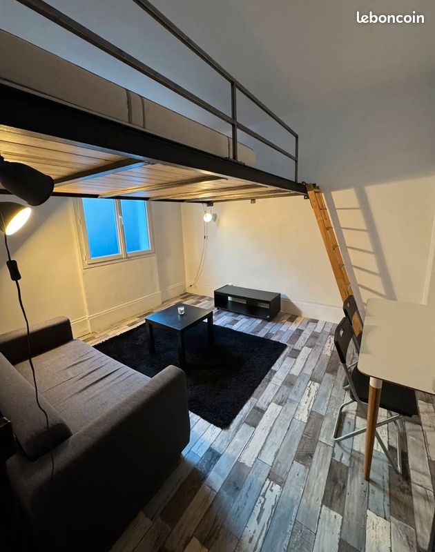 Appartement 1 pièce 25 m² · à Saint-Mandé · 25 m² · 820 €/mois