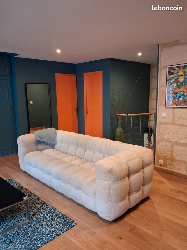 Appartement 2 pièces 48 m² · à Bordeaux · 48 m² · 1 050 €/mois
