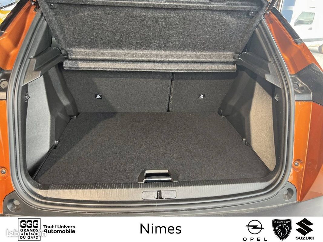 PEUGEOT 2008 PureTech 100 S&S BVM6 Active Pack (image 6)