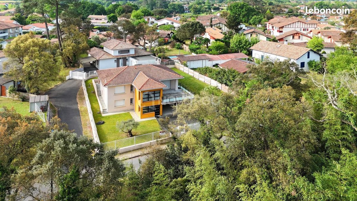 Maison 6 pièces 200 m² · à Ondres · 200 m² · 650 000 €