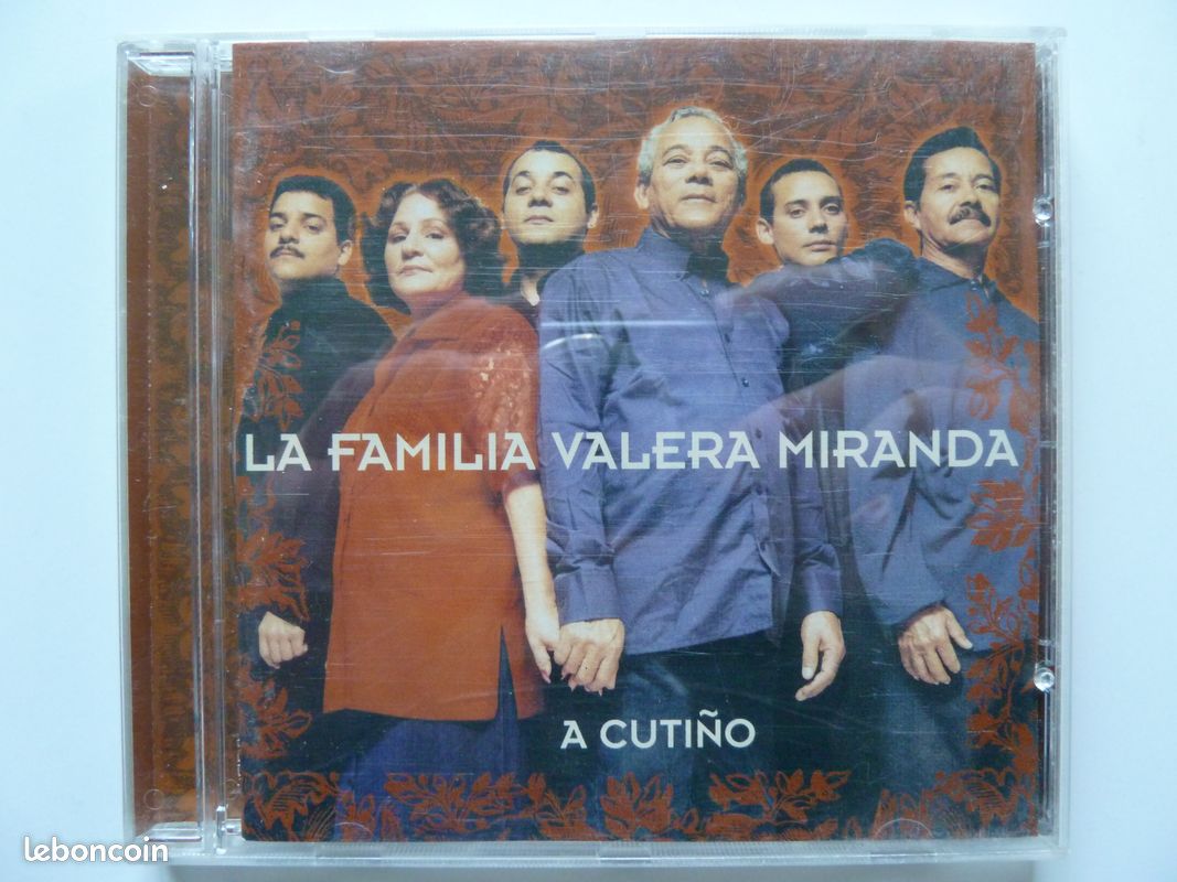 Cd HDCD La familia Valera Miranda CUBA label Naïve (image 1)