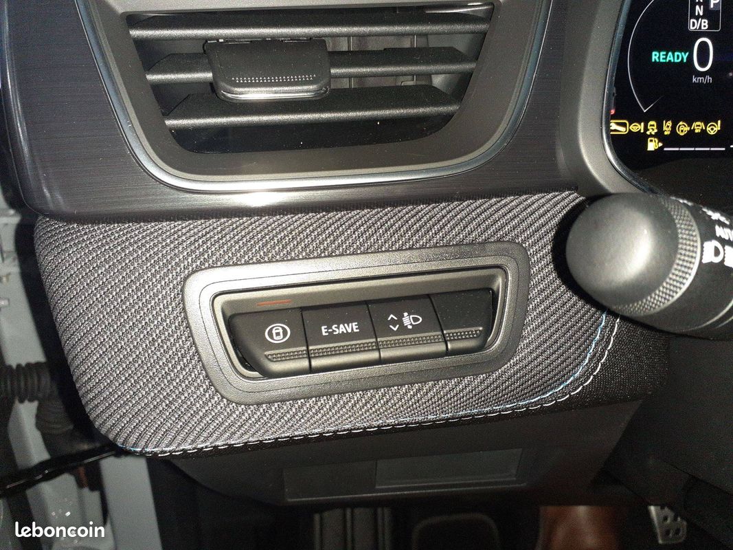 RENAULT Captur E-Tech full hybrid 160 ch esprit Alpine (image 27)