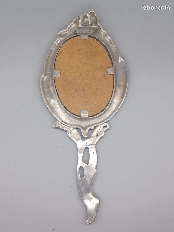 Miroir à main / murale « Les Étains de la Fontaine - Paris » – Étain Titré 95% – Style Rocaille (29 cm) (image 8)
