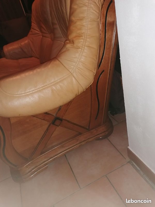 Canapé cuir et bois merisier (image 2)