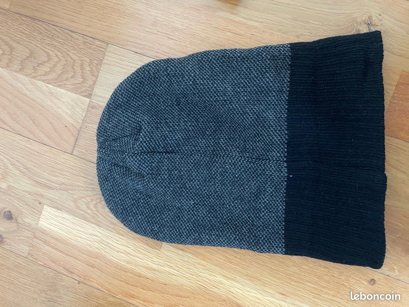 Bonnet simple (image 2)