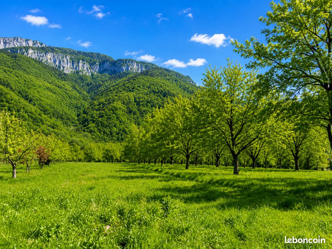Terrain 712 m² · à La Rivière · 712 m² · 115 000 €