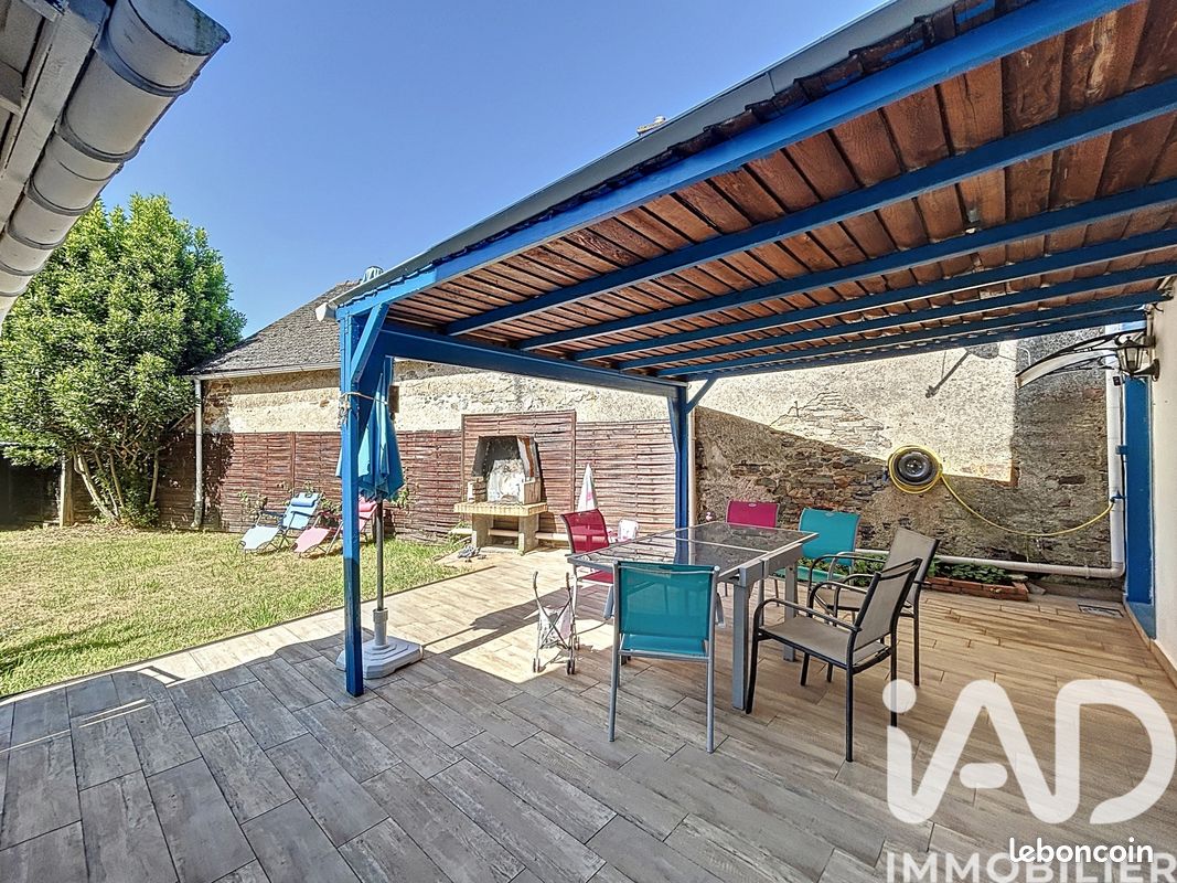 Maison 4 pièces 160 m² · à Saint-Nicolas-de-Redon · 160 m² · 297 000 €