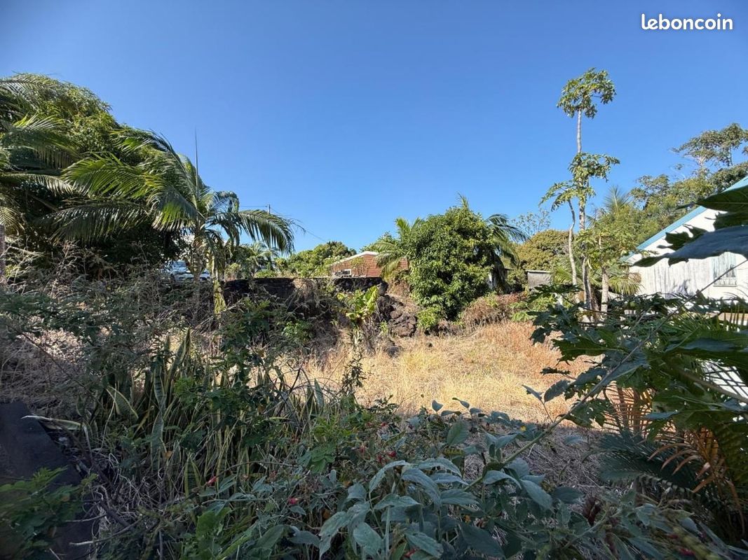 Terrain 425 m² · à Saint-Joseph · 425 m² · 110 775 €