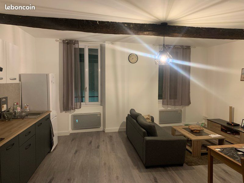 Appartement 2 pièces 51 m² · à Pertuis · 51 m² · 750 €
