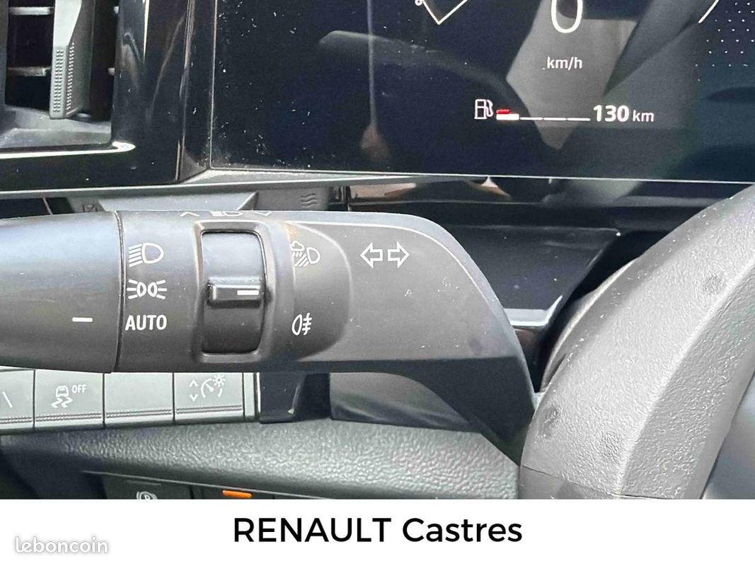 RENAULT Austral E-Tech hybrid 200 Techno (image 20)