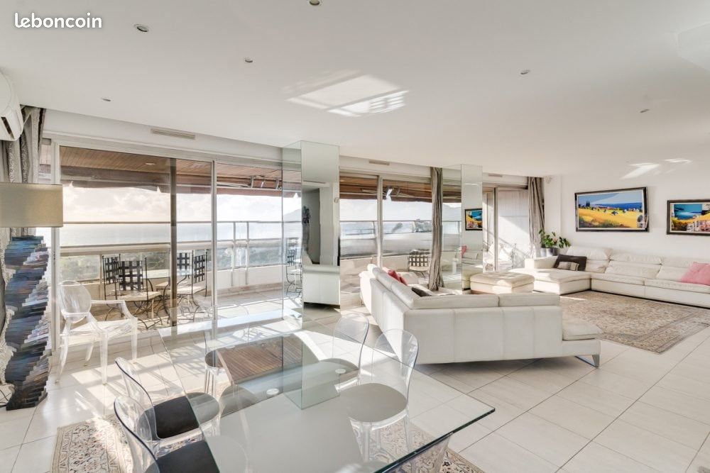 Appartement 5 pièces 183 m² · à Marseille · 183 m² · 1 990 000 €