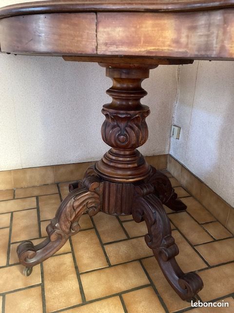 Table ancienne (image 3)
