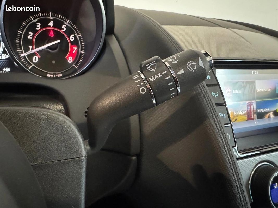 Jaguar F-type COUPE SURALIMENTE 3.0 340 R-DYNAMIC BVA (image 19)