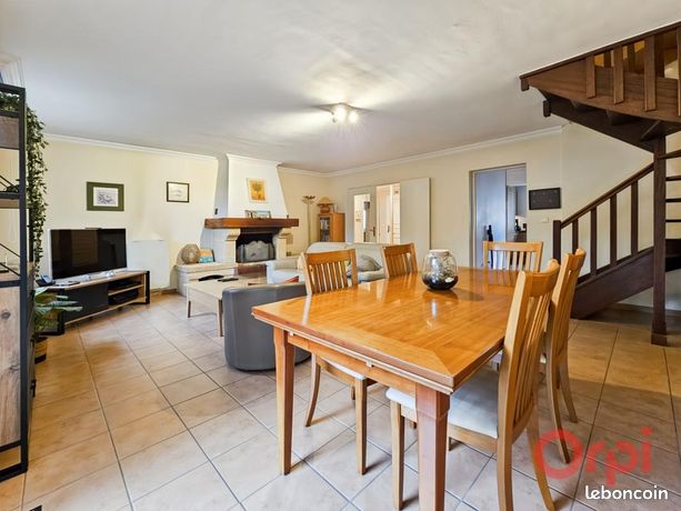 Maison 7 pièces 133 m²