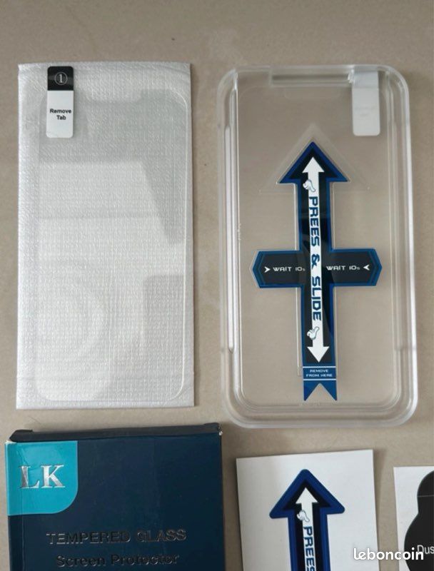 2 verres de protection iPhone 13 Pro avec applicateur djca (image 2)