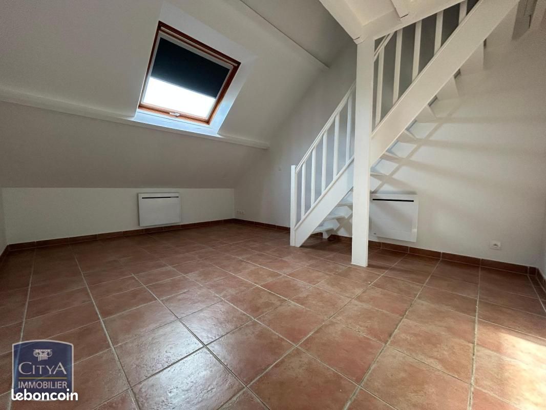 Appartement 1 pièce 33 m² · à Épernon · 33 m² · 595 €/mois